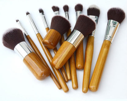 Bamboo Makeup Brush Set – Professional Brushes with Eco-Friendly Case
